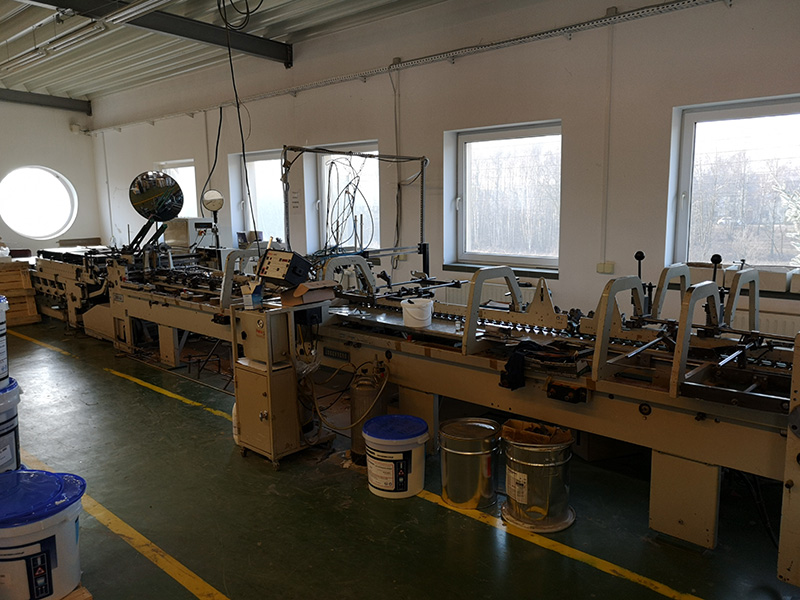 Cacheer machine Kartonex